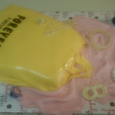 Forever 21 Cake