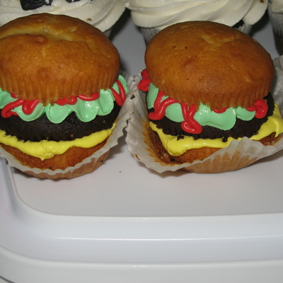 Burger Cupcakes