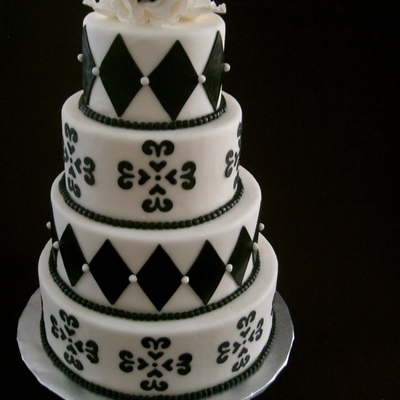 Black & White Diamonds And Pearls