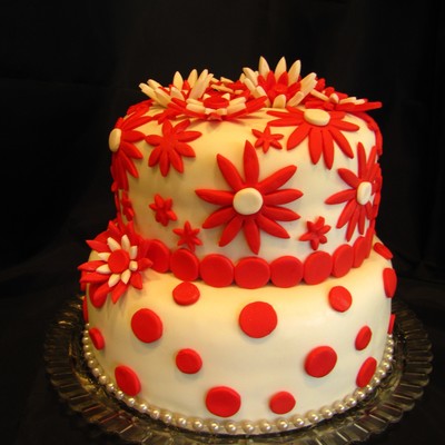 Red & White Cake