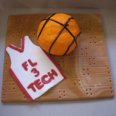 Fit Basketball And Jersey