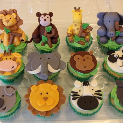 Jungle Animal Cupcakes