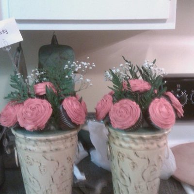 Rose Bouquet Cupcakes.