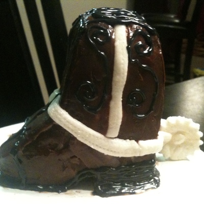 Small Cowbow Boot Cake