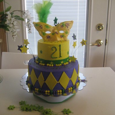 Mardi Grass Cake