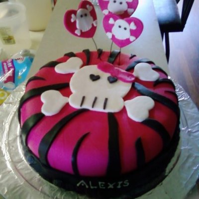 Girly Skull Cake