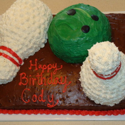 Bowling Cake