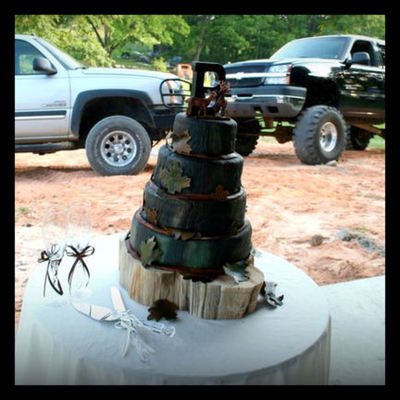 Camouflage Wedding Cake