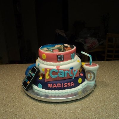 Icarly Cake