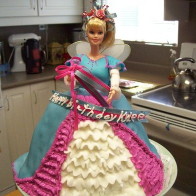 Barbie Mariposa Cake