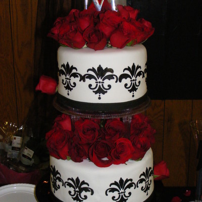 Black And White Damask Cake