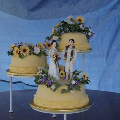 People Cake Wedding Cake