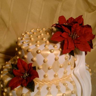 Elegant Poinsettia Cake