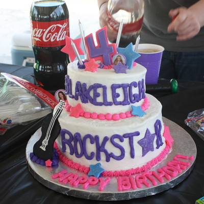 Hanna Montana Rockstar Cake
