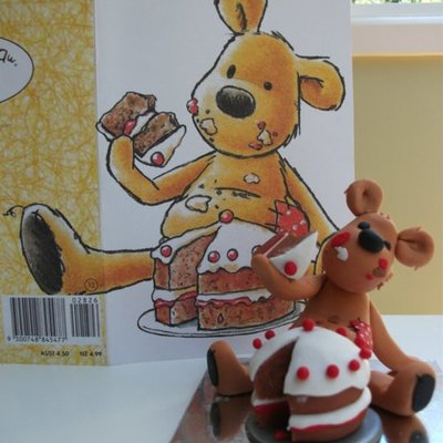 Teddy Eats Cake