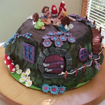 Fairy Hom Cake