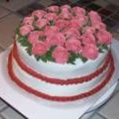 Birthday Cake With Roses