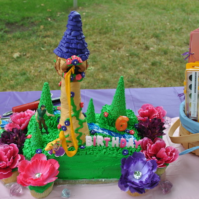 Rapunzel Cake