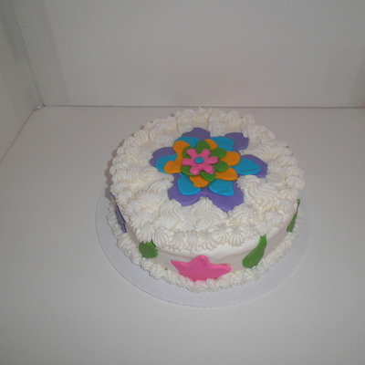 Jasmine's First Cake