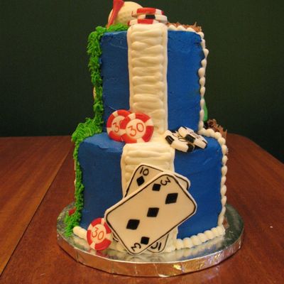 Triple Hobby Cake - Poker