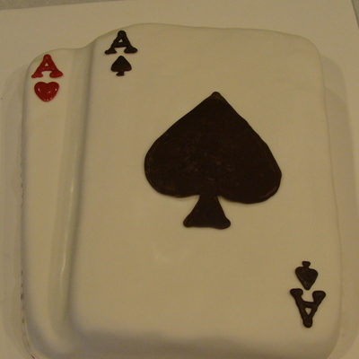 Pocket Of Aces Cake