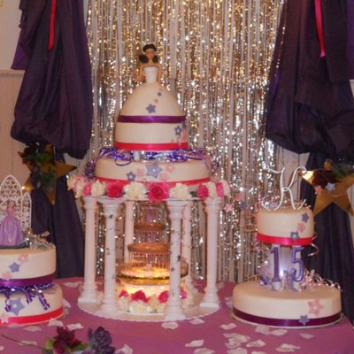 Quinceanera Star Cake