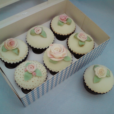 Shabby Chic Cupcakes