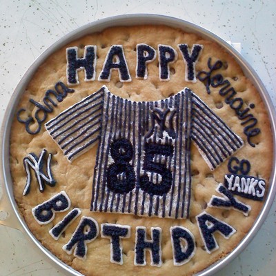 Yankees Cookie Cake