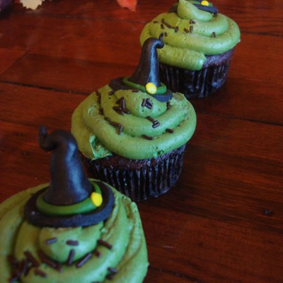 Witch Hat Cupcakes