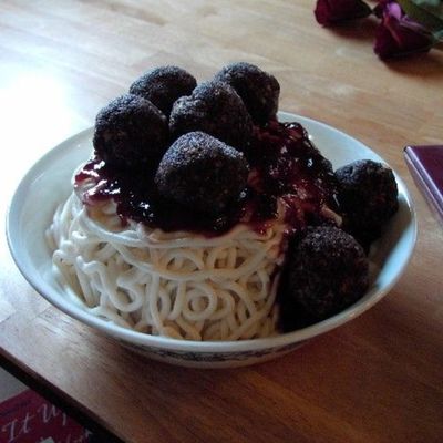 Spaghetti And Meatballs
