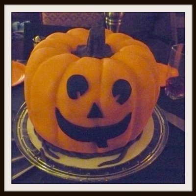Halloween Pumpkin Cake