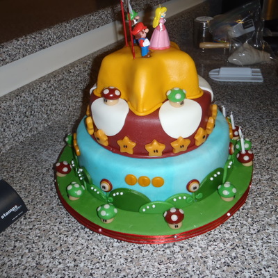 Super Mario Cake