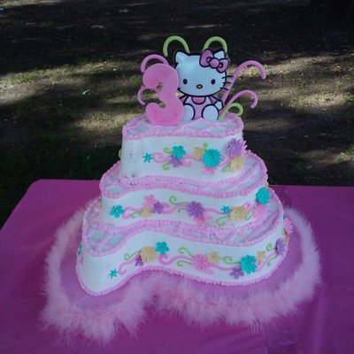 Hello Kitty Cake