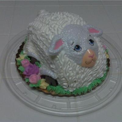 3D Baby Lamb Cake