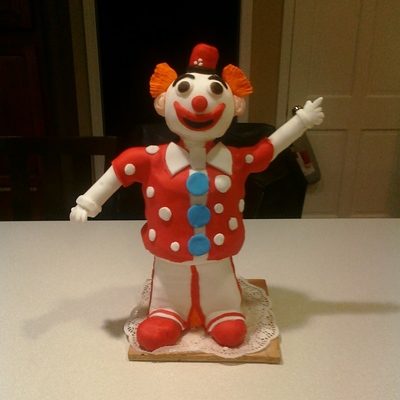Sculpted Clown Cake