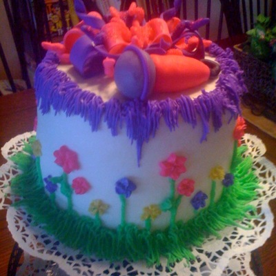 Annah's Birthday Cake With A Microphone