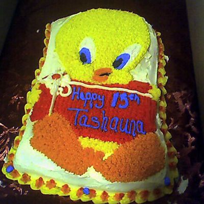 Tweety Bird Cake