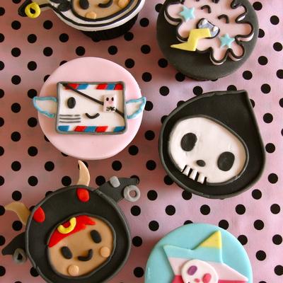 Toy Art Cupcakes
