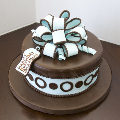 Blue/brown Gift Box Cake