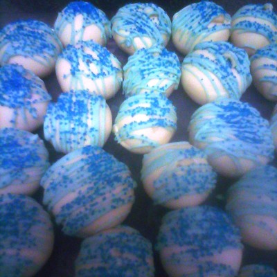 Super Bowl Cake Balls
