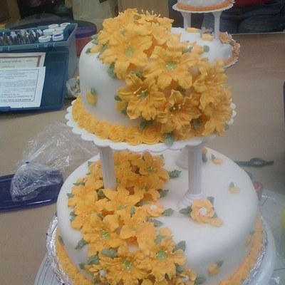Flores Cake