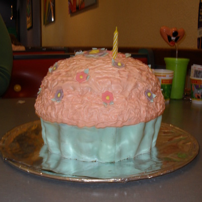 Giant Cupcake
