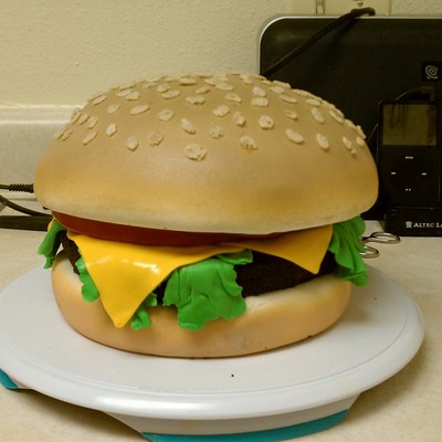 Hamburger Cake