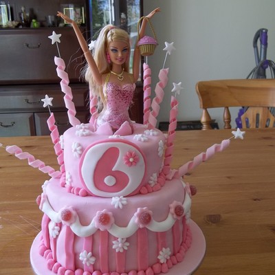 Barbie Cake