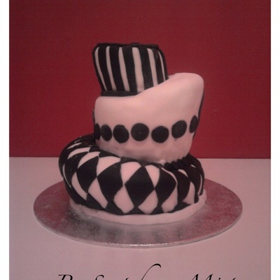 Black & White Topsy Turvy