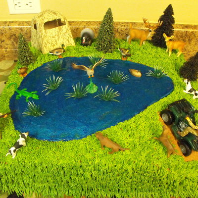 Hunting Themed Cake
