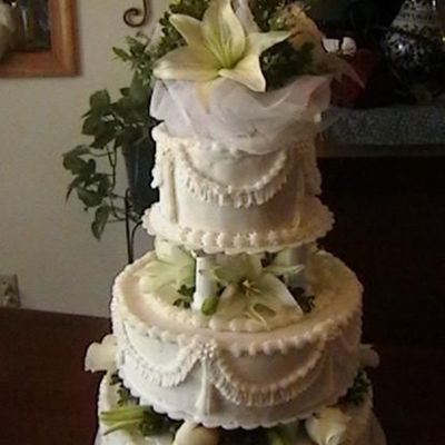 Stauffer Wedding Cake 7-7-07