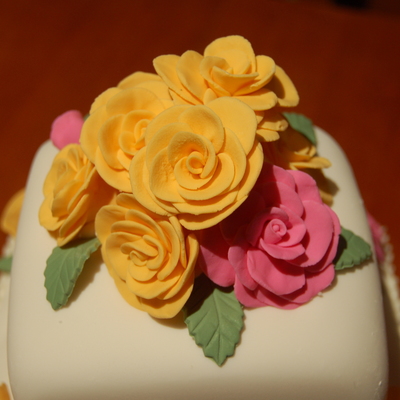 Fondant Roses