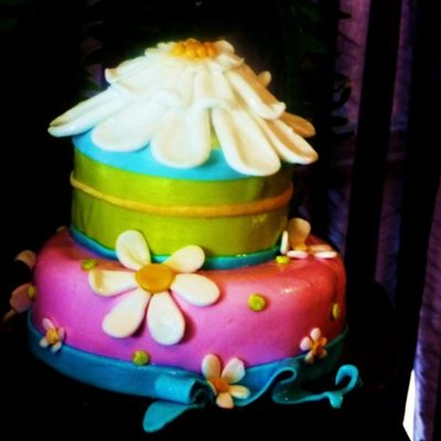 Daisy Cake