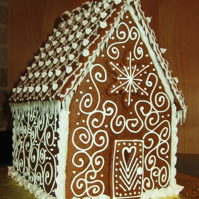 Simple Gingerbread House